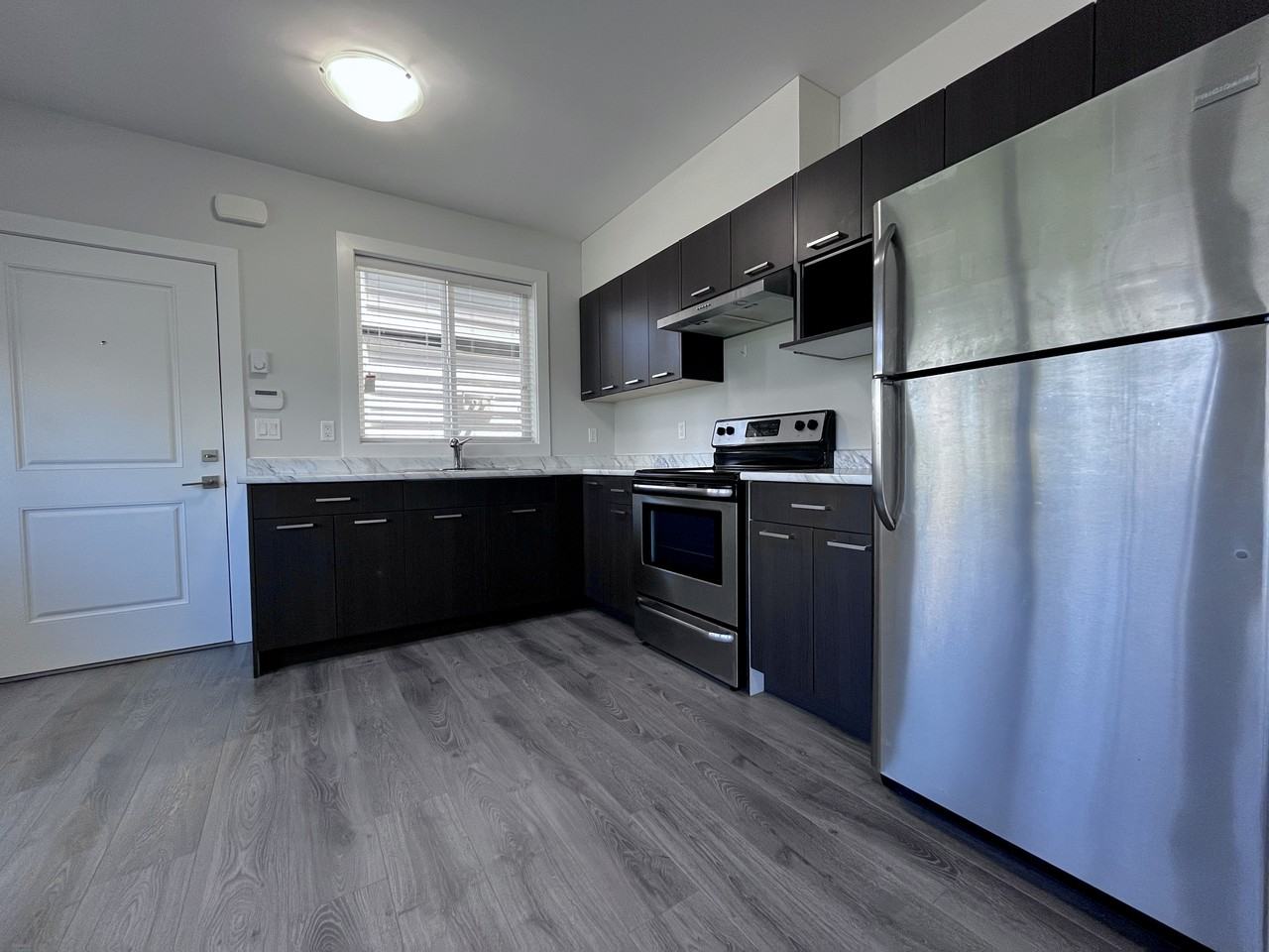 13650 Mckercher Drive - Photo 5 of 14