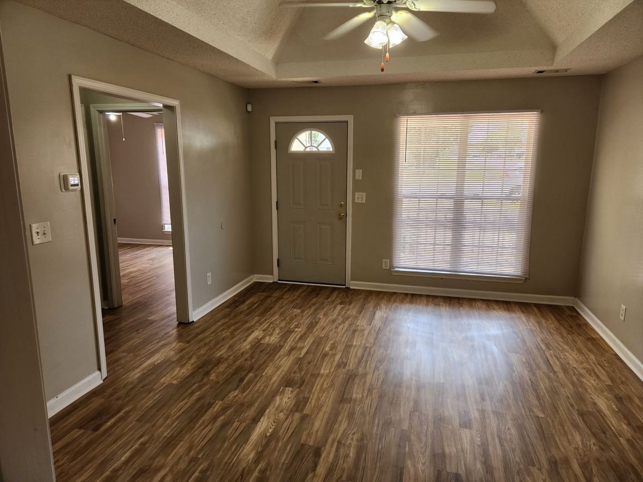 306 Haverhill Cir - Photo 3 of 15
