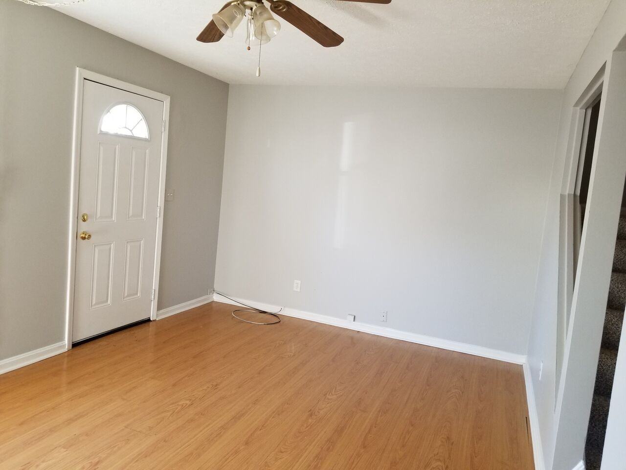 6918 Holly Lake Dr - Photo 4 of 10