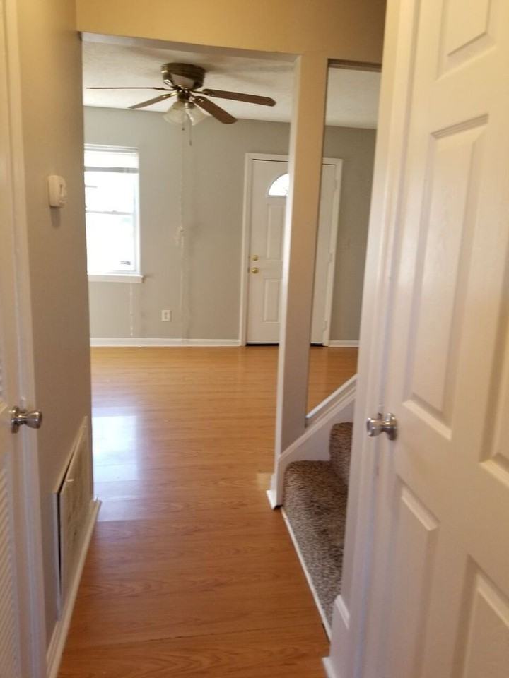6918 Holly Lake Dr - Photo 6 of 10