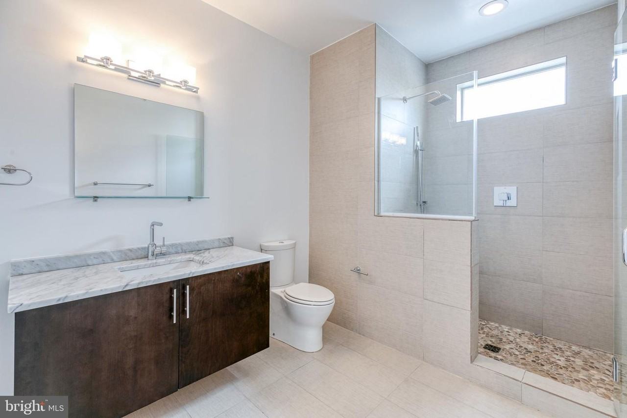 906 N 5th St - Photo 5 of 17