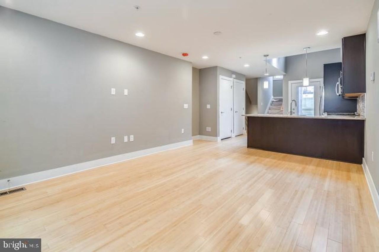133 E Allen St - Photo 4 of 21