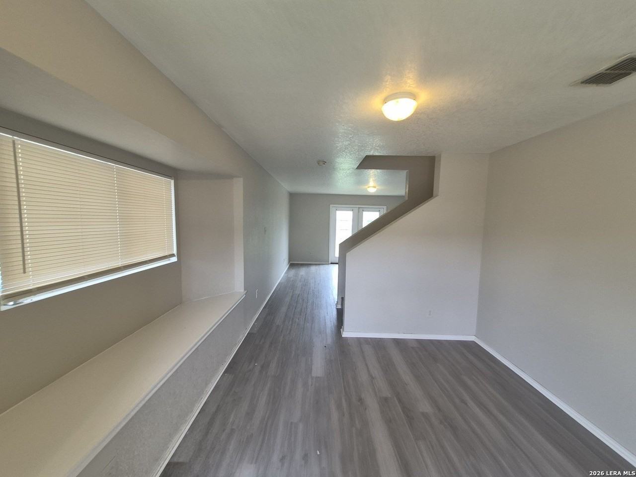4526 Safe Hbr - Photo 2 of 27
