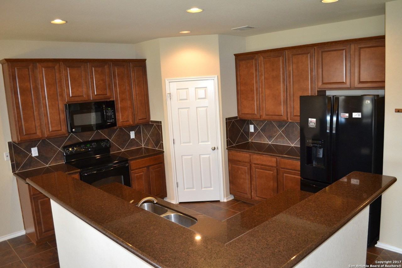 509 Sea Headrig Dr - Photo 2 of 23