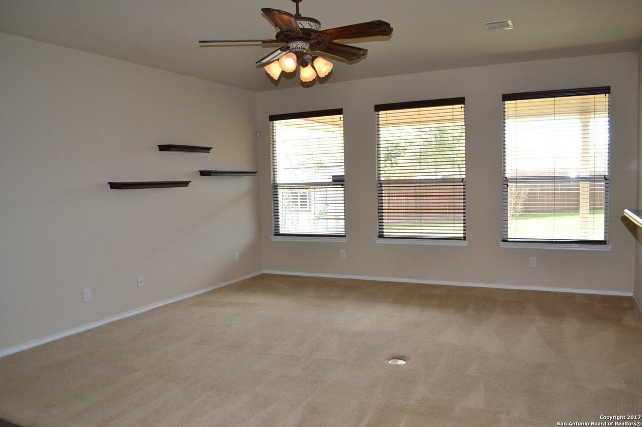 509 Sea Headrig Dr - Photo 5 of 23