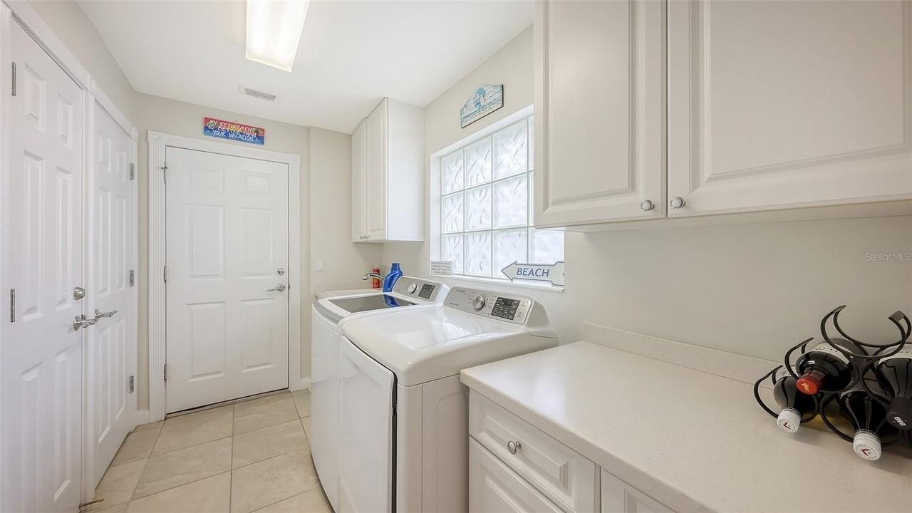 11605 Garessio Ln - Photo 7 of 50