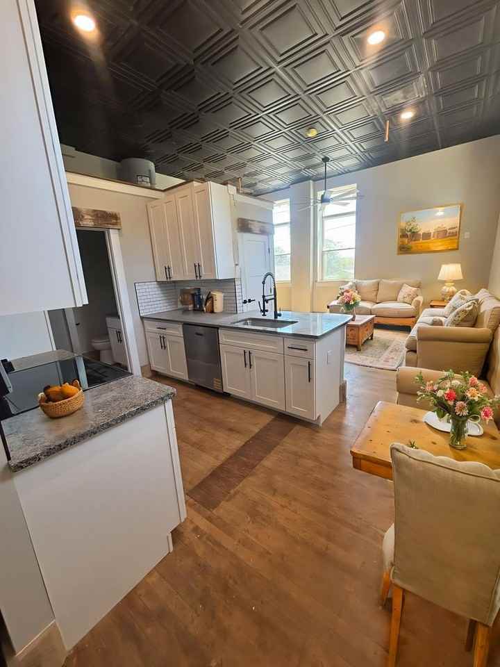 69 Hill Street - Photo 2 of 11