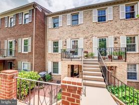 3233 Sutton Pl Nw #A - Photo 1 of 1