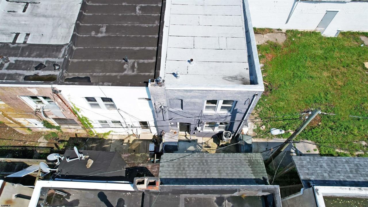 722 Pearl Pl - Photo 5 of 34