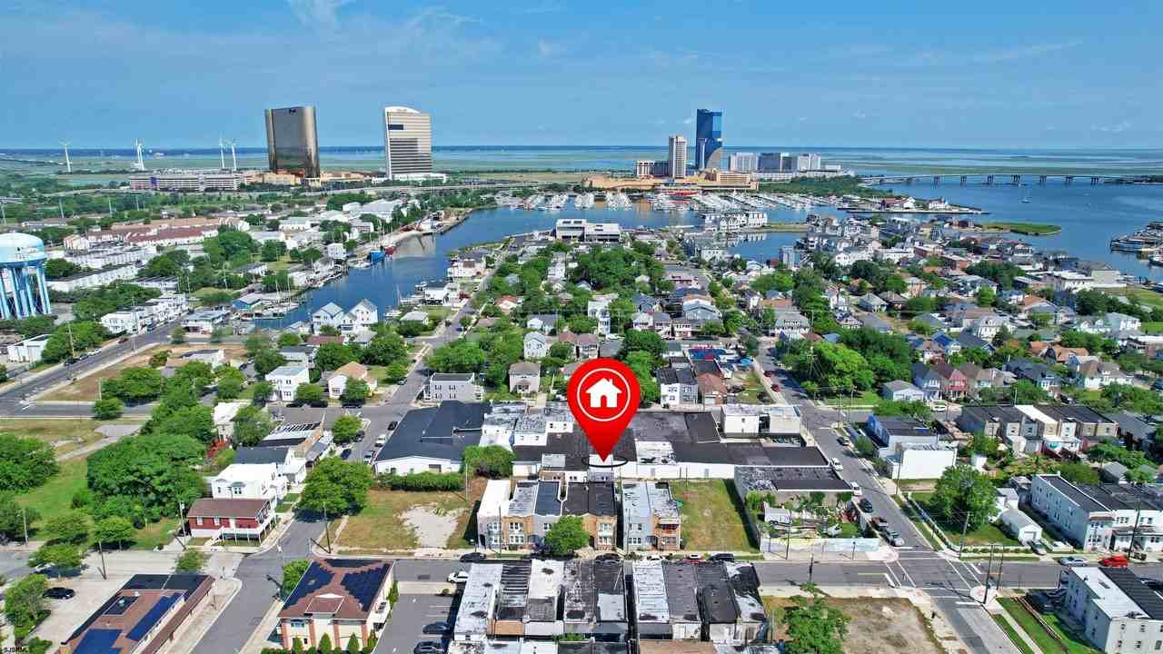 722 Pearl Pl - Photo 6 of 34