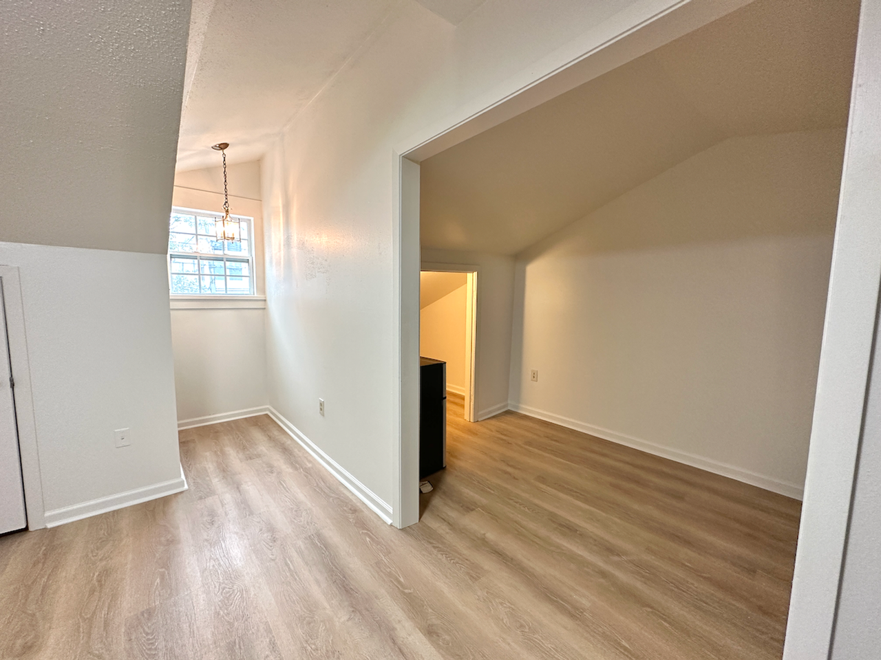 1632 4th St - Photo 4 of 10