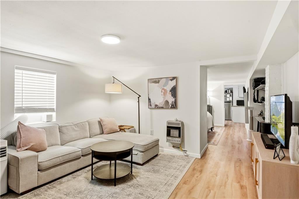 7600 Burthe St ##B - Photo 3 of 14