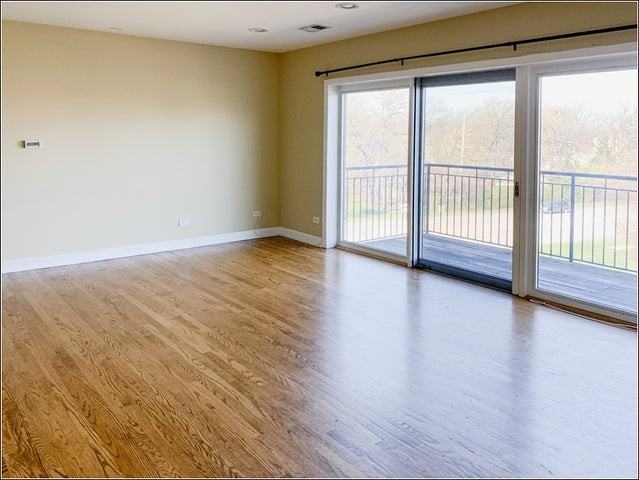 9601 Golf Rd - Photo 2 of 7