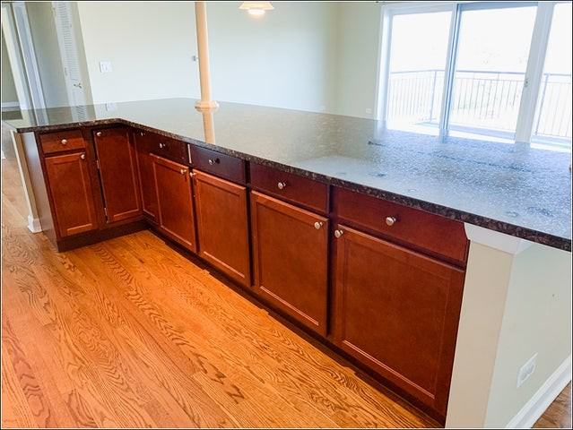 9601 Golf Rd - Photo 5 of 7