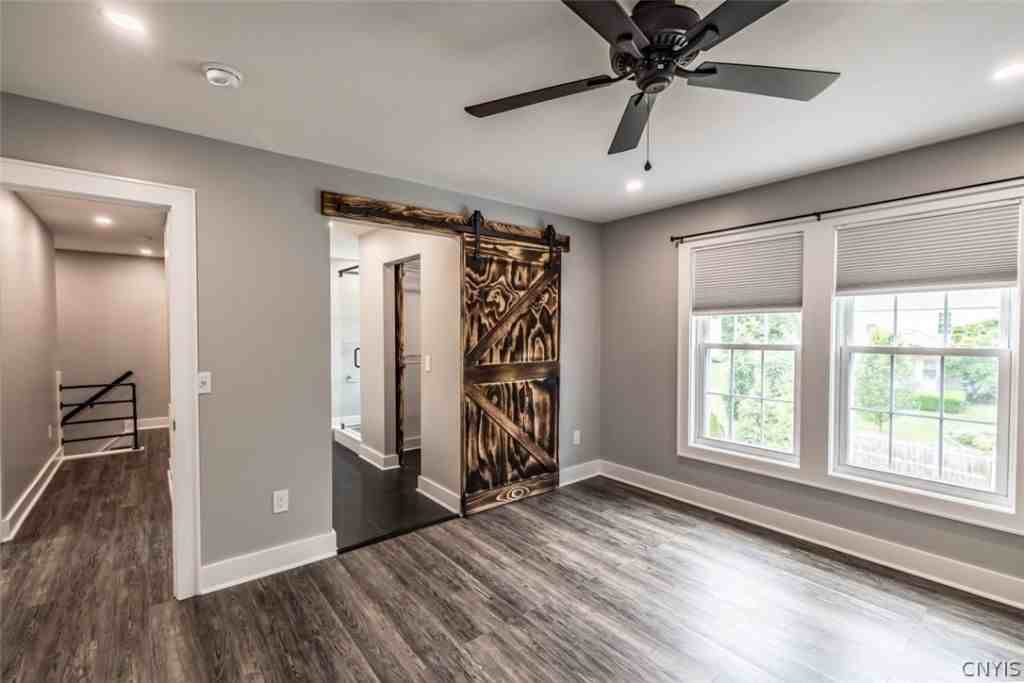 151 Smokey Hollow Rd - Photo 4 of 49