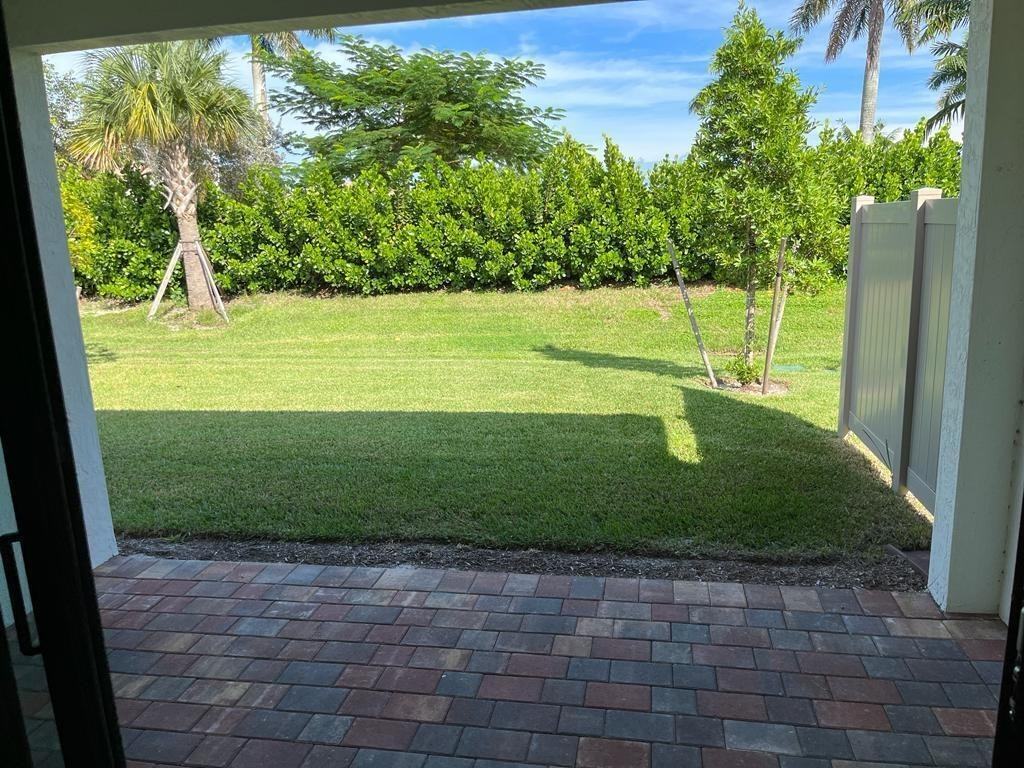 4762 Roldan Ct - Photo 6 of 15