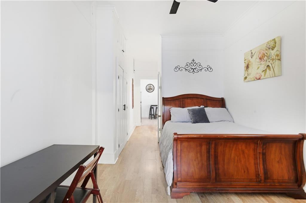 7602 Burthe St - Photo 5 of 16