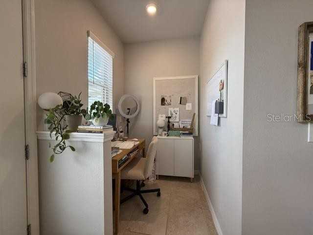5030 Caspian St - Photo 4 of 15