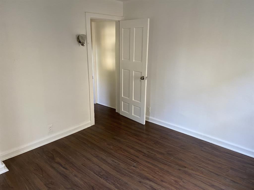95 Washington Ave - Photo 3 of 9