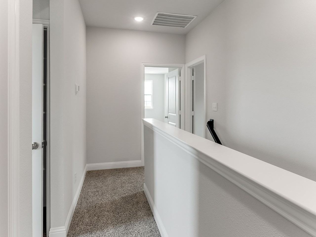 427 Magellan Rd - Photo 2 of 26