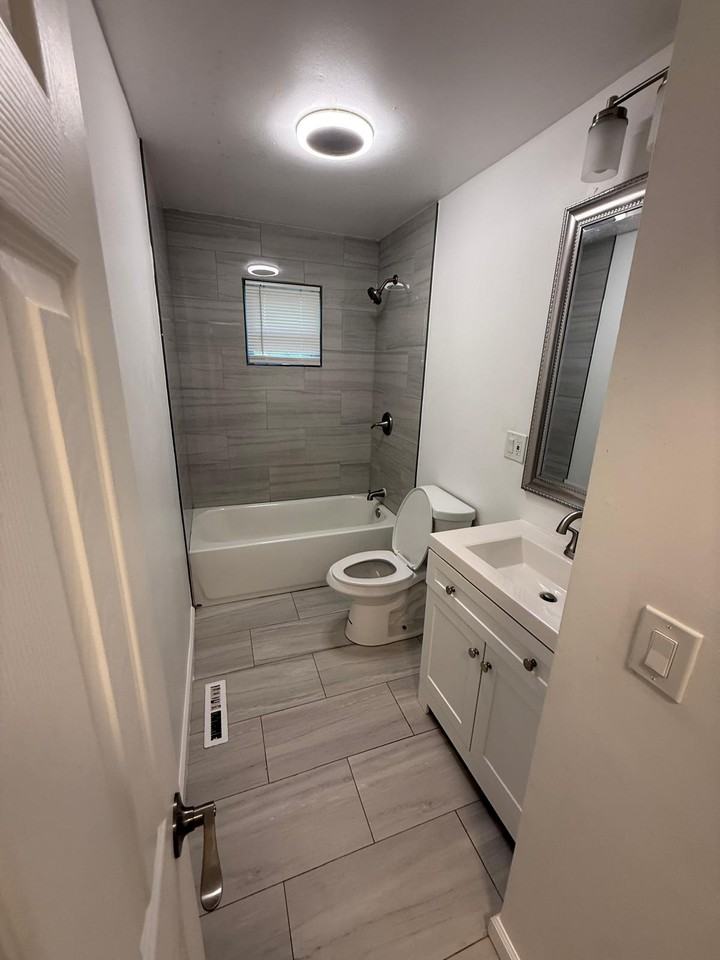 904 Ridge Dr - Photo 5 of 13