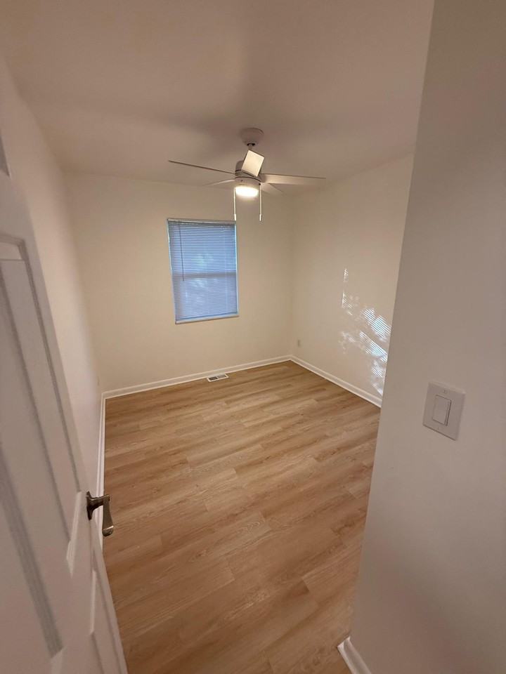 904 Ridge Dr - Photo 6 of 13