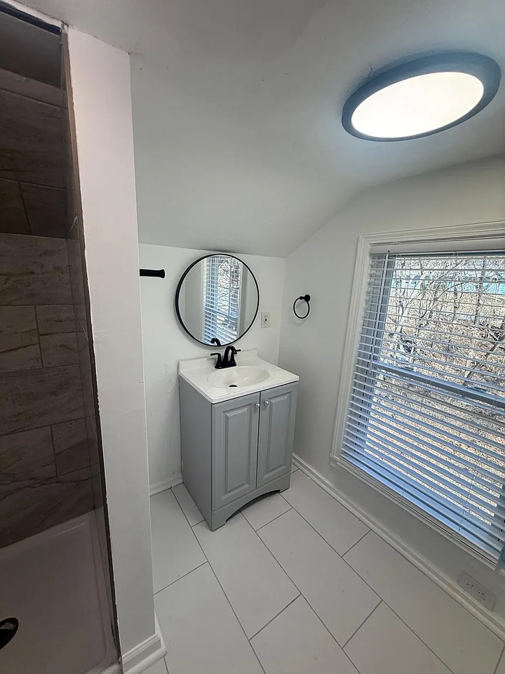 6608 W 54th St - Photo 3 of 13