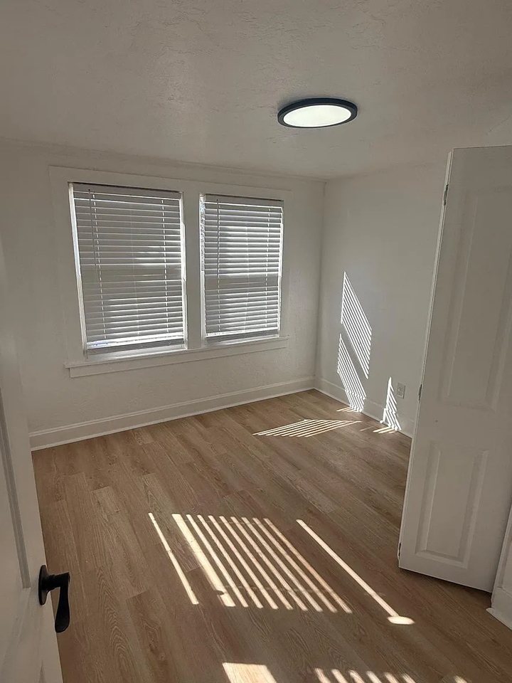 6608 W 54th St - Photo 7 of 13