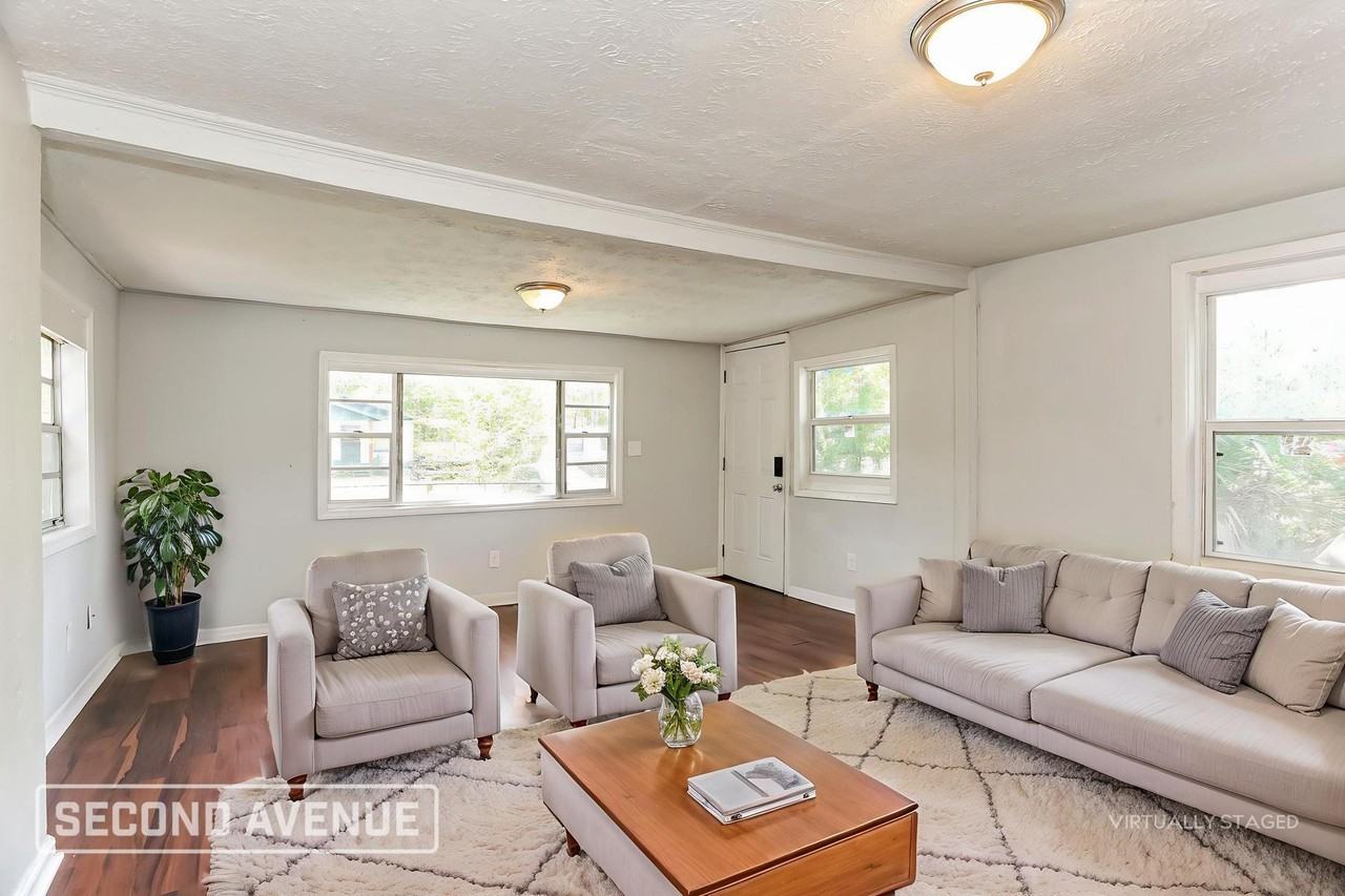 2939 W 6th St - Photo 3 of 16