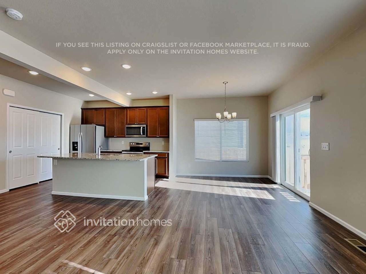 6238 Bobolink Ln - Photo 5 of 20