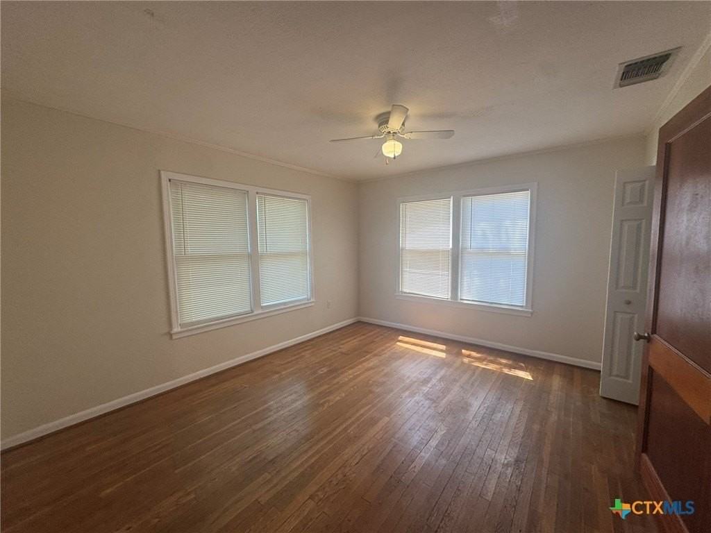 809 Leissner St - Photo 4 of 7