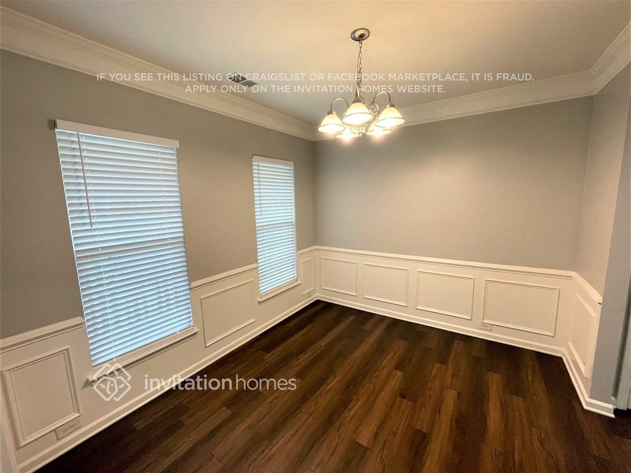 1631 Eastway Dr - Photo 7 of 17