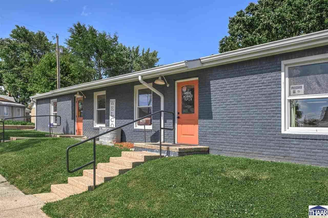 623 W National Ave