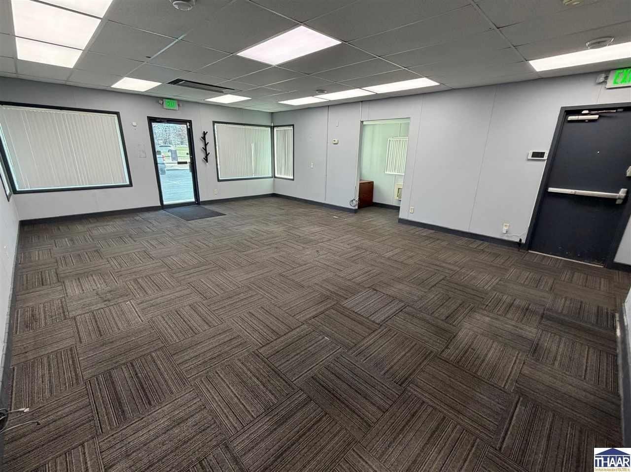 60 N Brown Ave - Photo 4 of 8