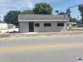 featured image of 2610 S 7th St