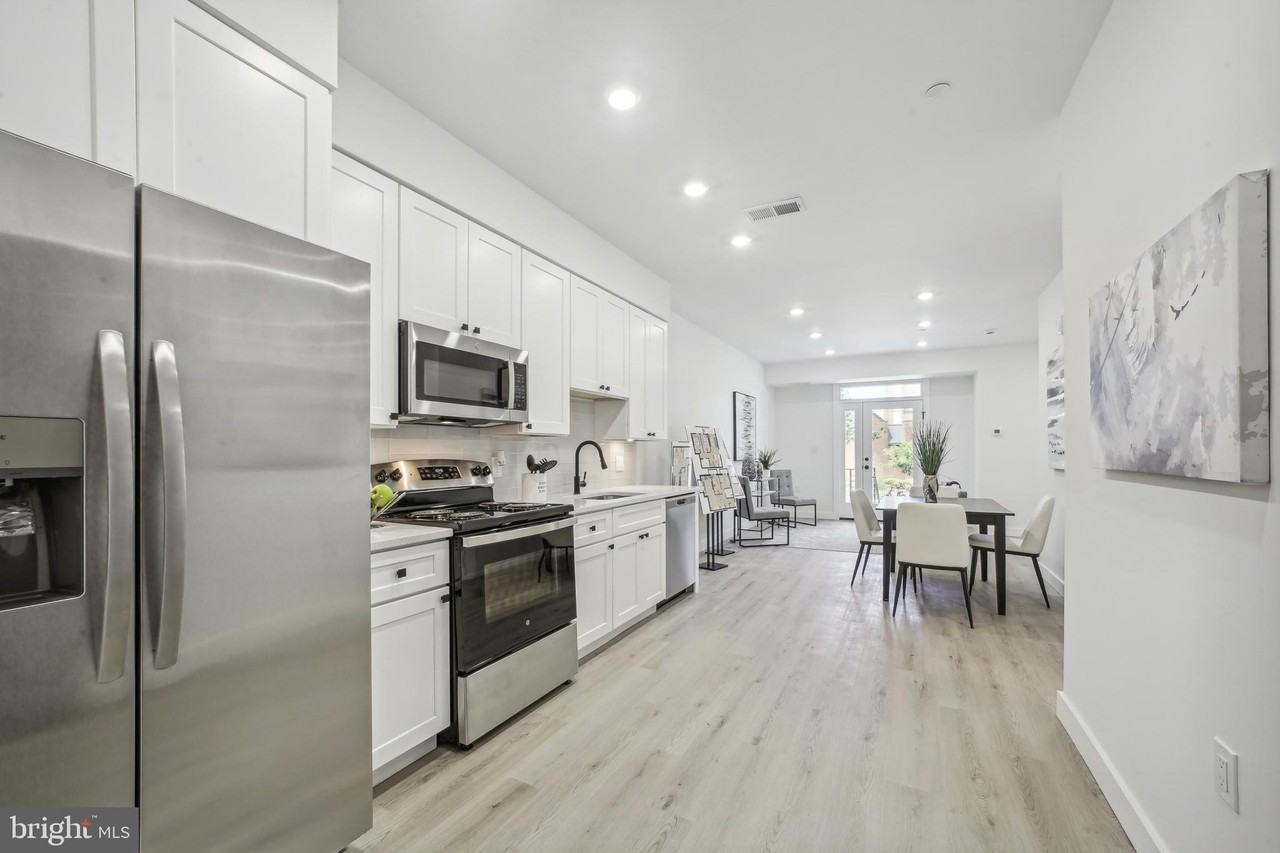 2495 Alabama Ave Se #302 - Photo 2 of 15