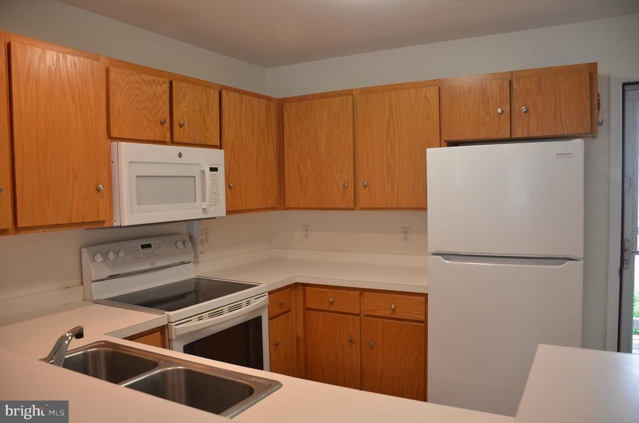 35948 Haven Dr #201 - Photo 4 of 36