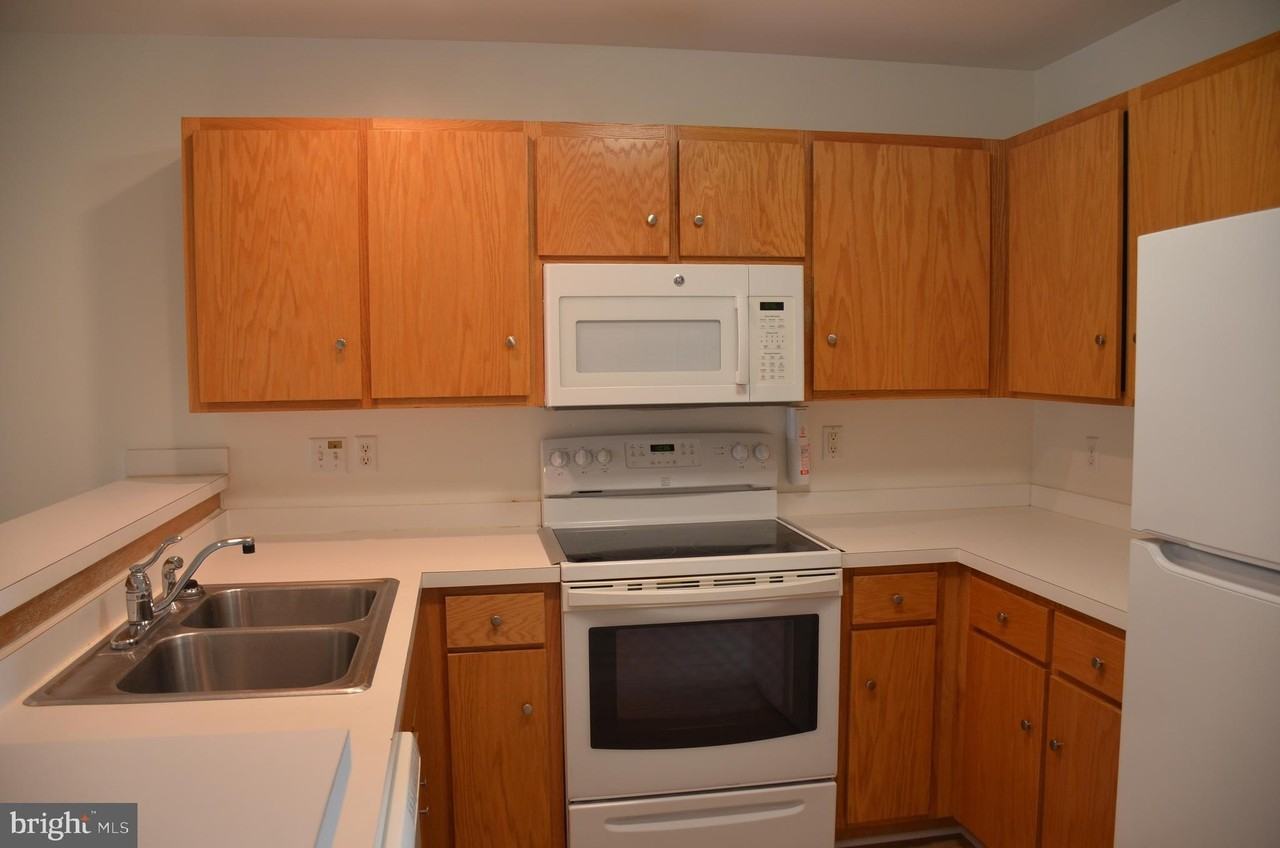 35948 Haven Dr #201 - Photo 5 of 36