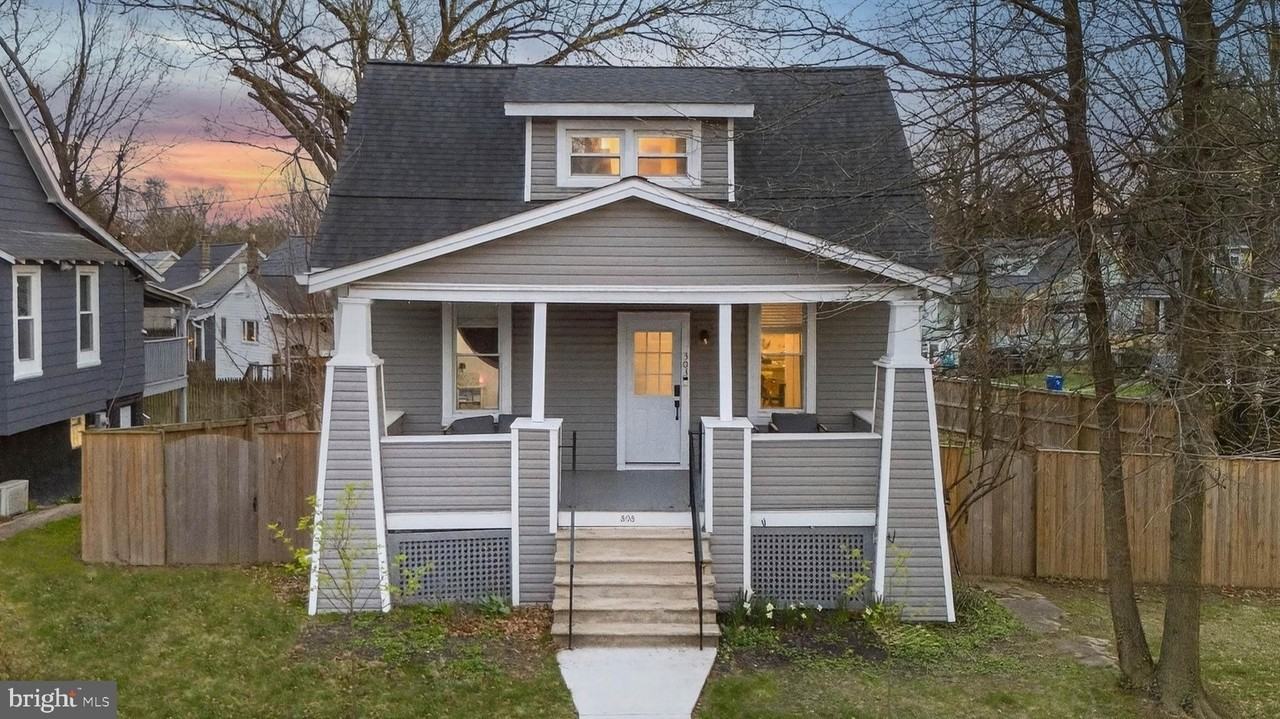 303 E Melrose Ave - Photo 4 of 14
