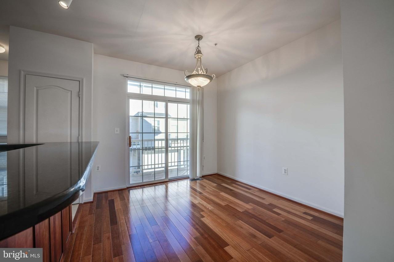 515 Ensemble Ct - Photo 4 of 20