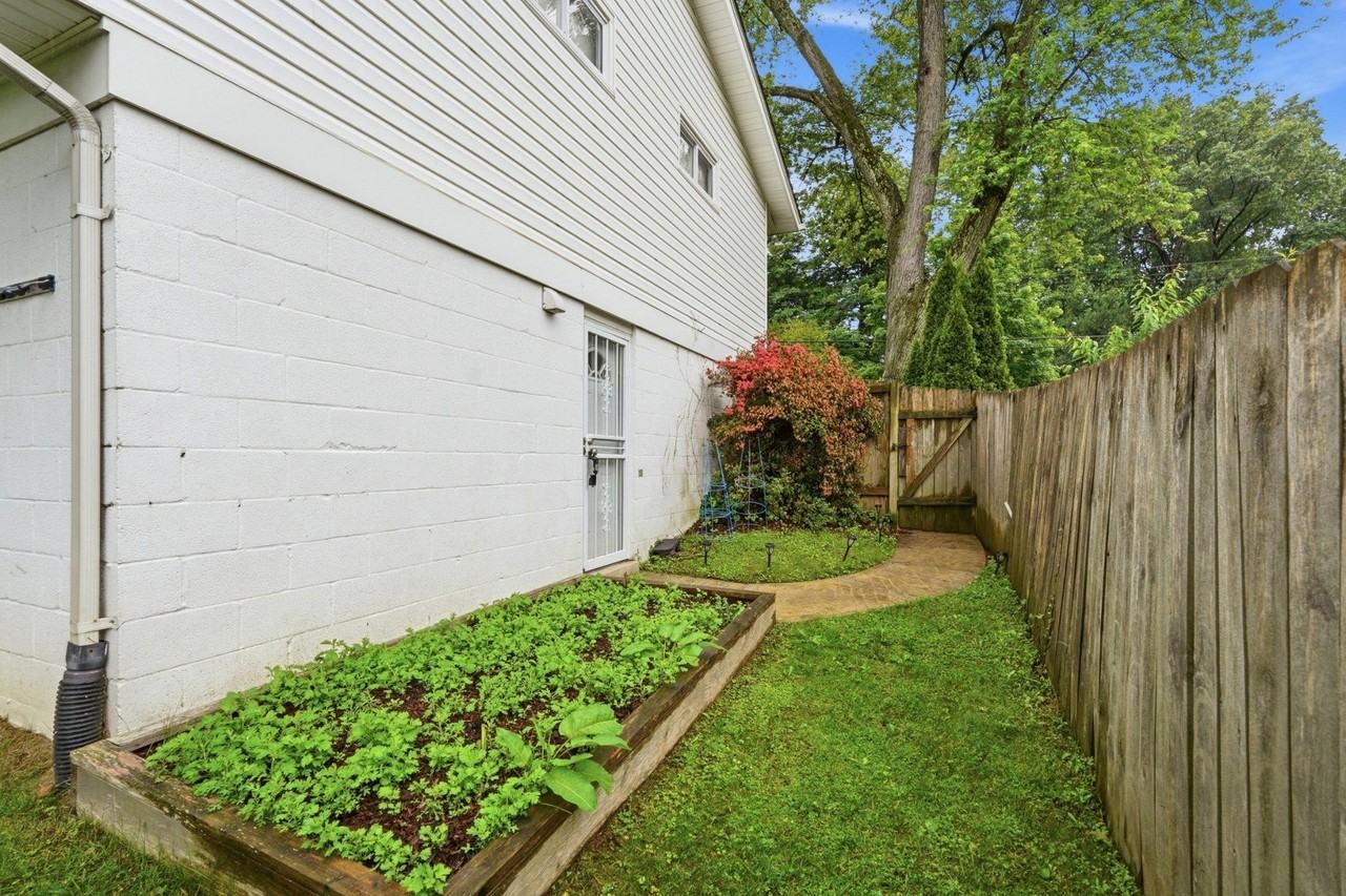 14407 Oakvale St - Photo 3 of 14