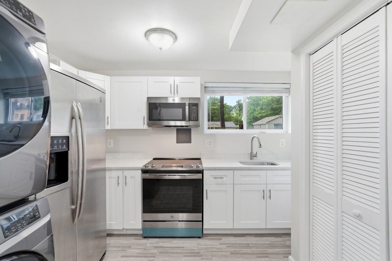 14407 Oakvale St - Photo 7 of 14