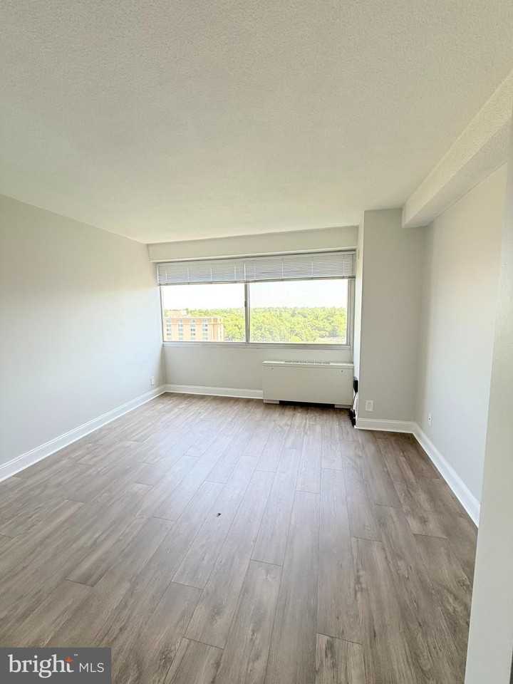 5500 Friendship Blvd #2307N - Photo 6 of 15