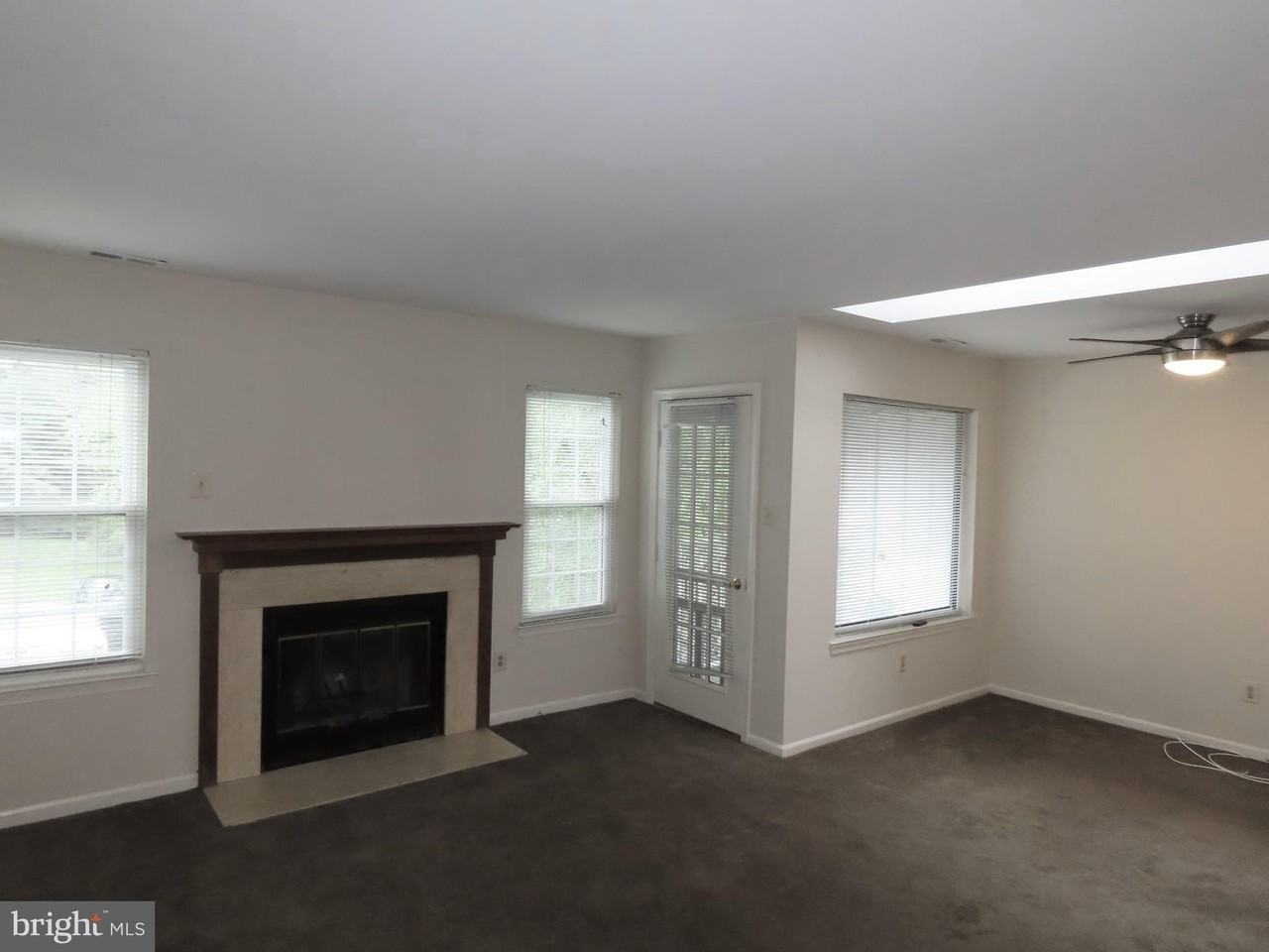 502 Diamond Dr - Photo 3 of 10