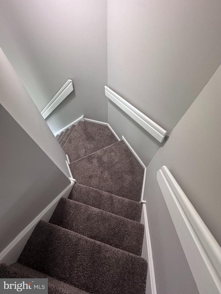 7015 Shepherds Way - Photo 2 of 9