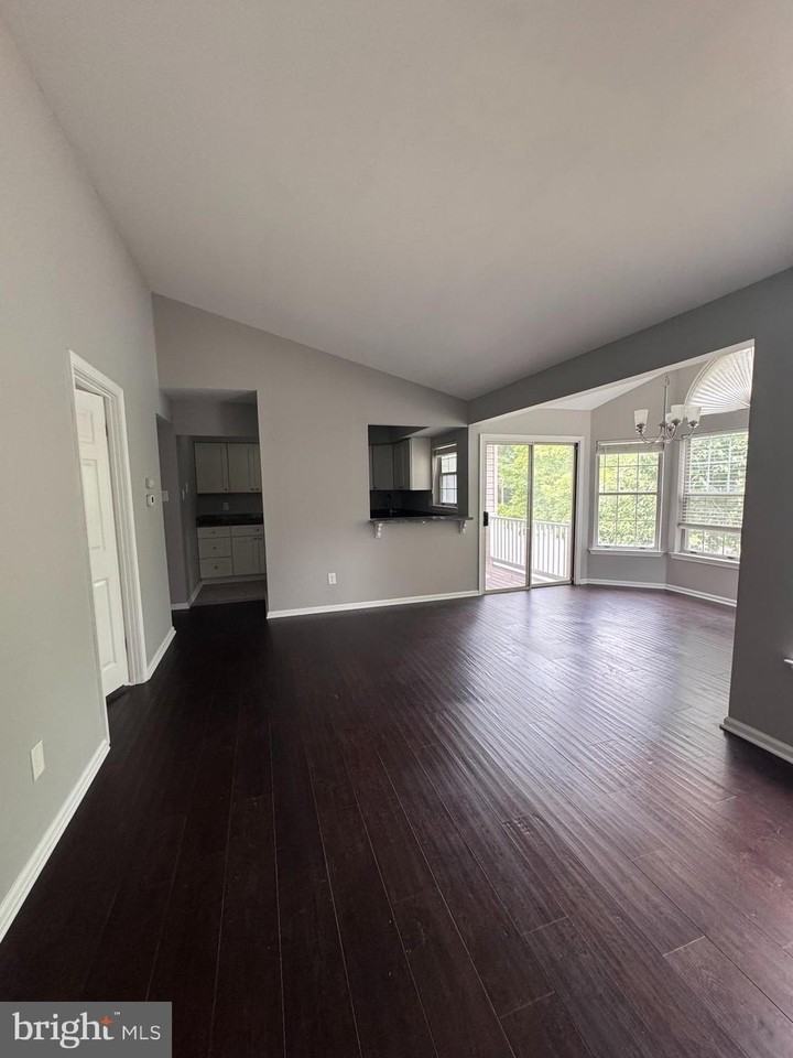 7015 Shepherds Way - Photo 4 of 9