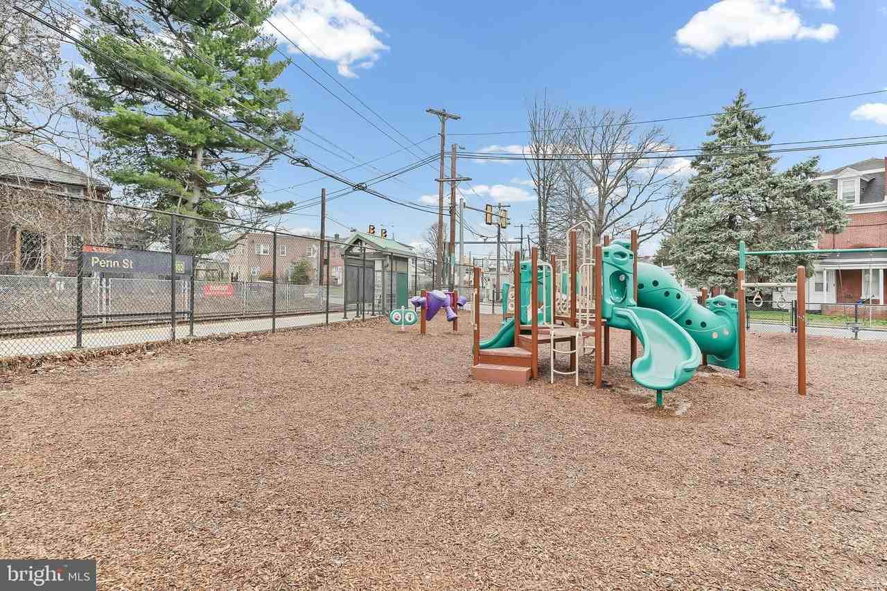 96 E Berkley Ave - Photo 2 of 13