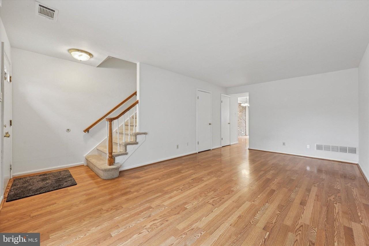 128 Macklenburg Dr #L18C - Photo 2 of 18
