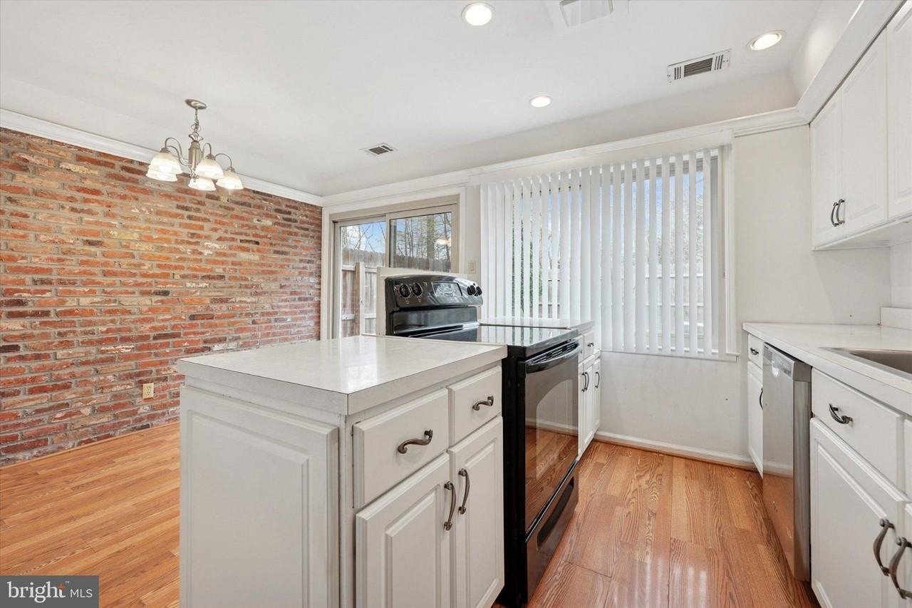 128 Macklenburg Dr #L18C - Photo 5 of 18