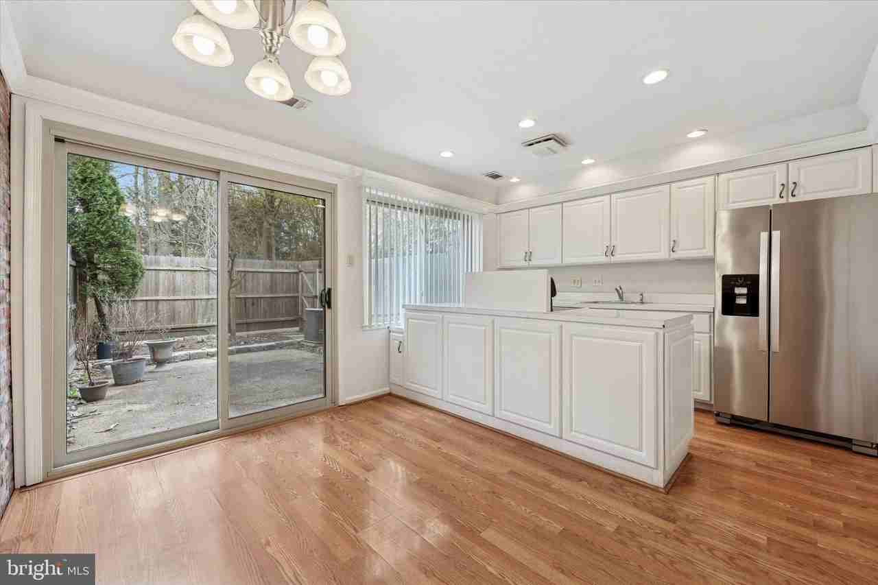 128 Macklenburg Dr #L18C - Photo 6 of 18